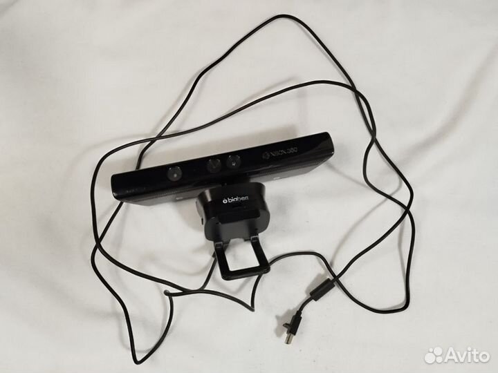 Xbox 360 elite непрошитый + диски