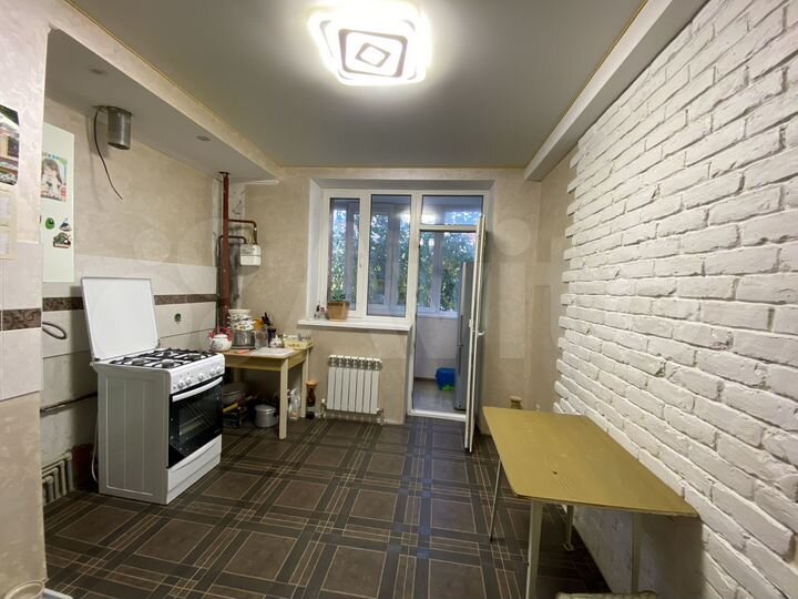 2-к. квартира, 62 м², 1/9 эт.