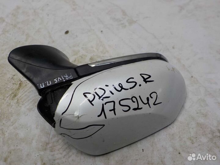 Зеркало toyota camry 70