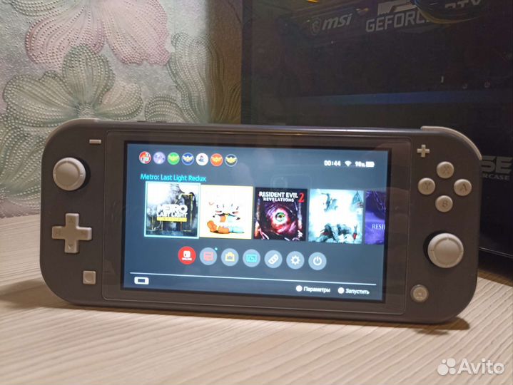 Nintendo switch lite + игры