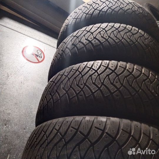 Dunlop SP Winter Ice 03 245/45 R19