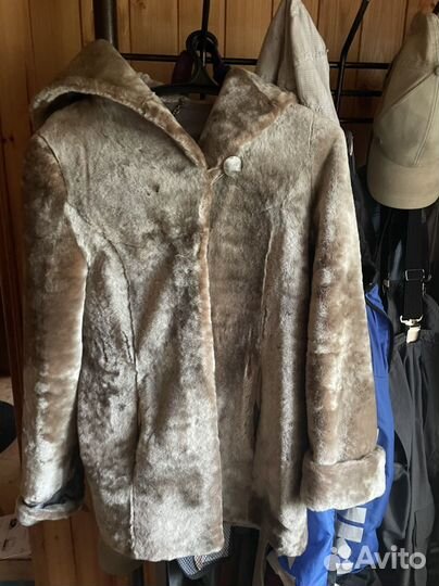 Мутоновая шуба 46