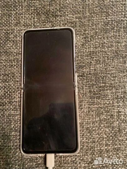 TECNO Phantom V Flip, 8/256 ГБ