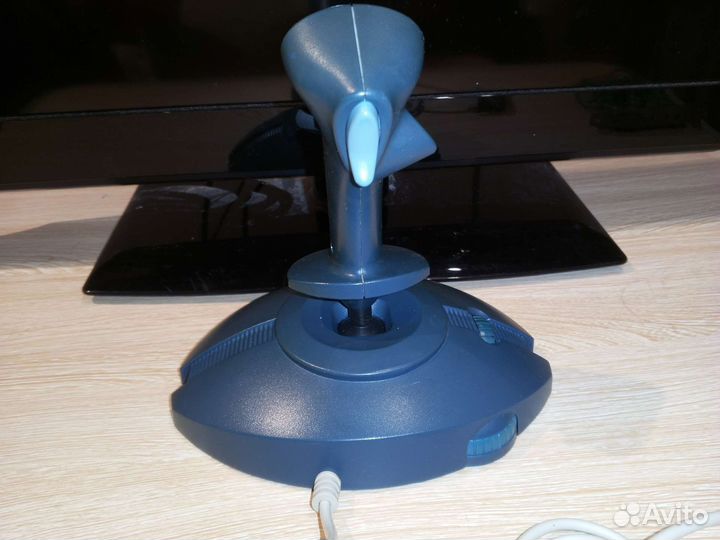 Джойстик Genius Flight2000 F-22+звуковуха