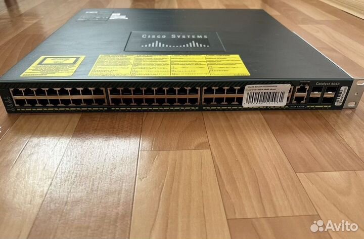 Cisco Catalyst WS-C2960X-48TS-L V03 Cisco WS-C4948