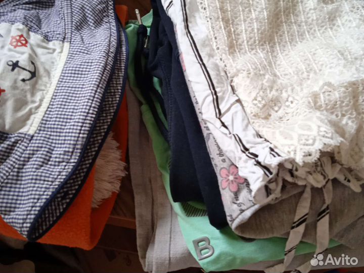Вещи на девочку, кроме штанов тëмных