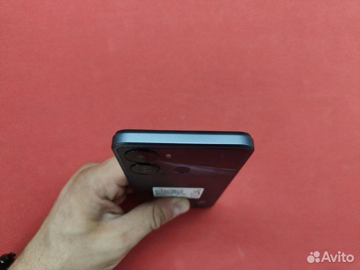 Itel P40 4G 4/128Gb Black