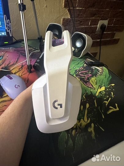 Наушники logitech G733