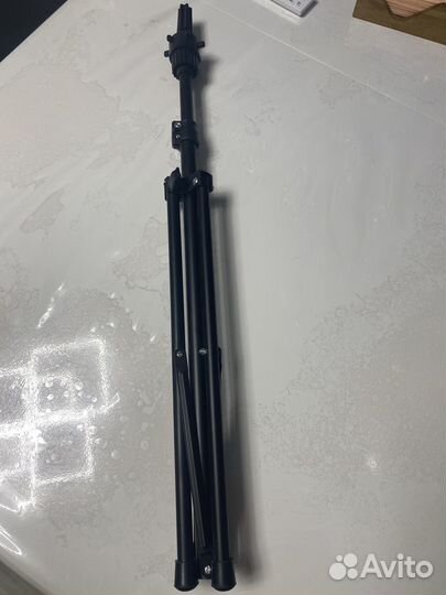 Штатив/кррнштейн для манекена учебной головы