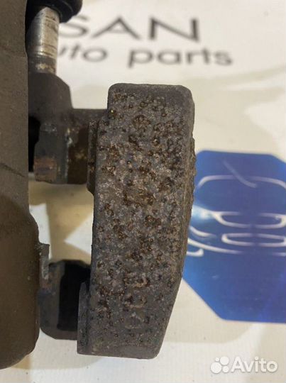 Суппорт передний левый Bmw 3 F30 N20B20 2012