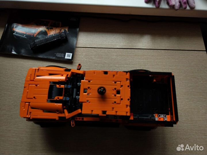 Lego Technic 42126. Ford raptor F-150