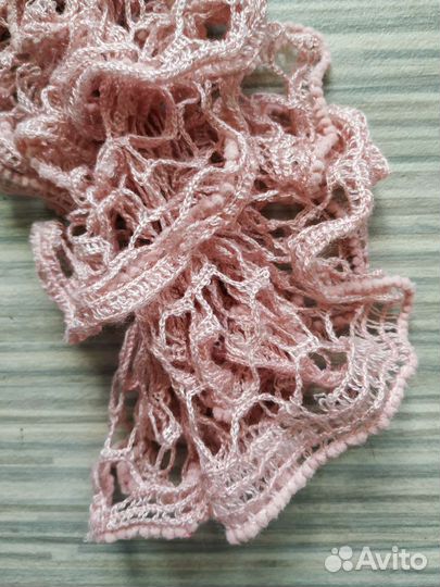 Шарфик женский розовый ажурный
