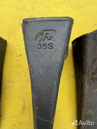 Коронка ковша Hitachi zx 200