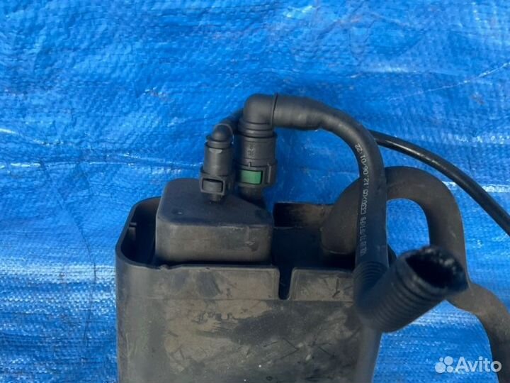 Фильтр паров топлива Volvo Xc70 AU / P2 B5254T2