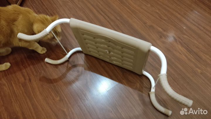 Сиденье для ванны