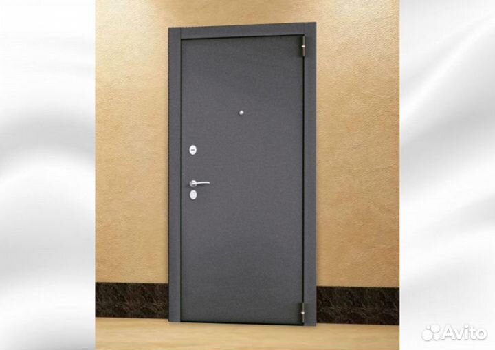 Входная дверь металлическая с достакой