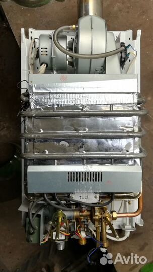 Газовый проточный водонагреватель колонка zanussi
