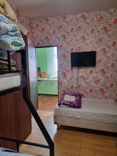 Комната 25 м² в 3-к., 1/2 эт.