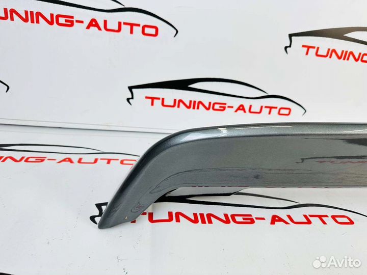 Спойлер на верх Toyota Land Cruiser Prado 120 M308