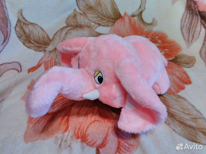 Розовый слон