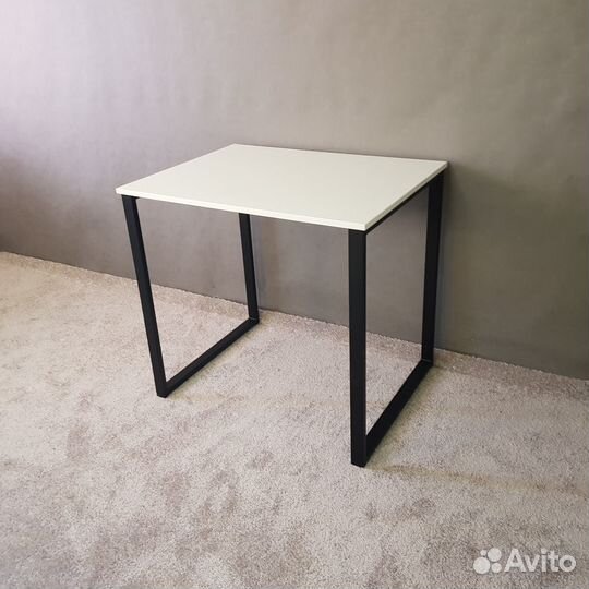 Компьютерный стол Лофт 80*60 см. Черные ножки