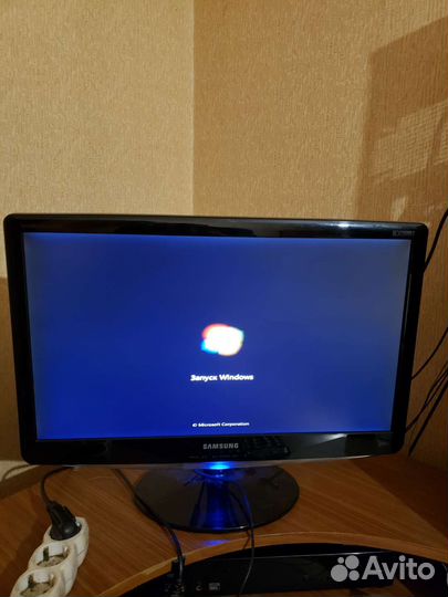 Монитор Samsung 23
