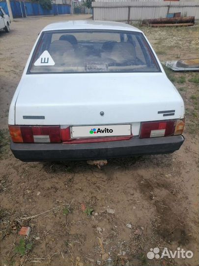 ВАЗ 21099 1.5 МТ, 1999, 250 000 км