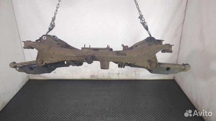 Балка подвески задняя Toyota Avensis 3, 2009