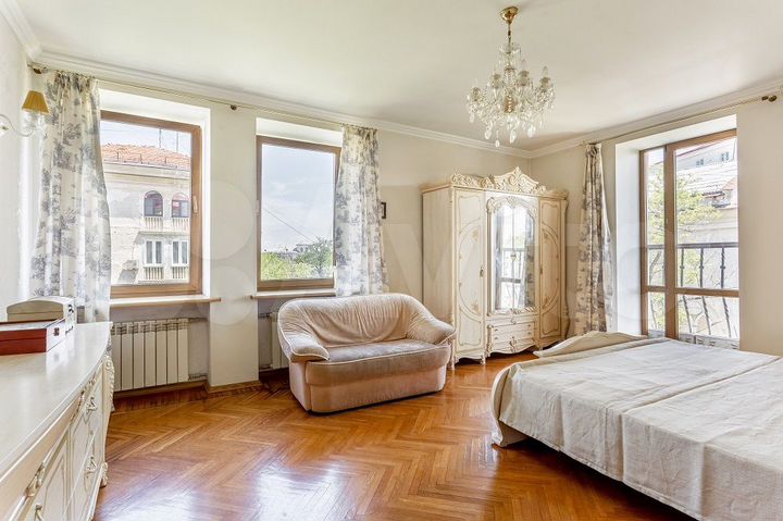 3-к. квартира, 87,3 м², 4/5 эт.