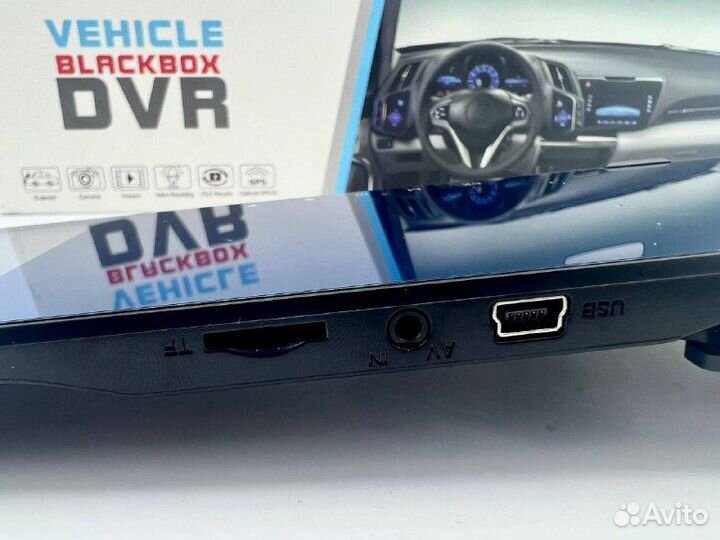 Зеркало с камерой заднего вида и регистратор