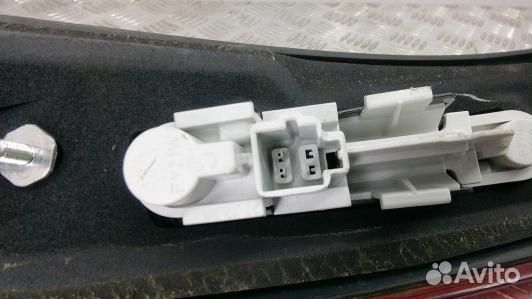 Фонарь задний правый volvo V50 MW (93X08MY01)