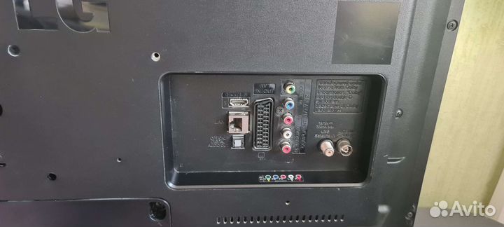Телевизор LG 32 ln 540 v