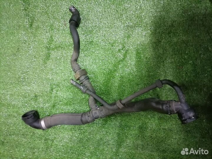 Патрубок охлаждения (радиатора) 3C0122101EP Volksw