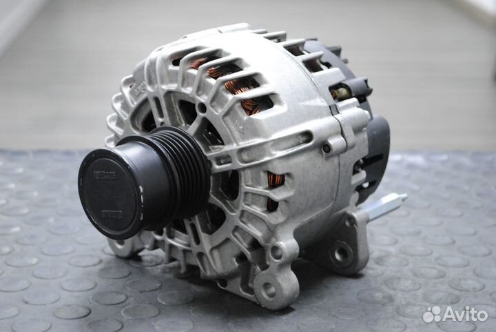 Генератор VW Golf 7, Passat, Skoda Octavia 1.5 TSi