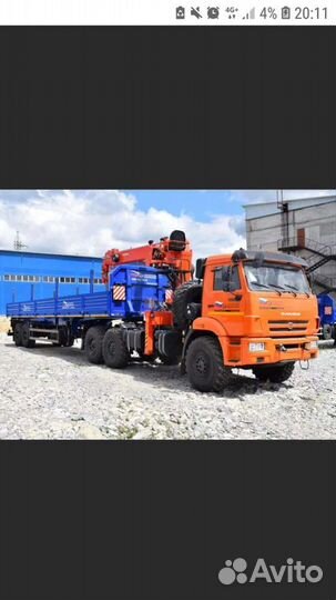 Водитель седелечного тягача с кму