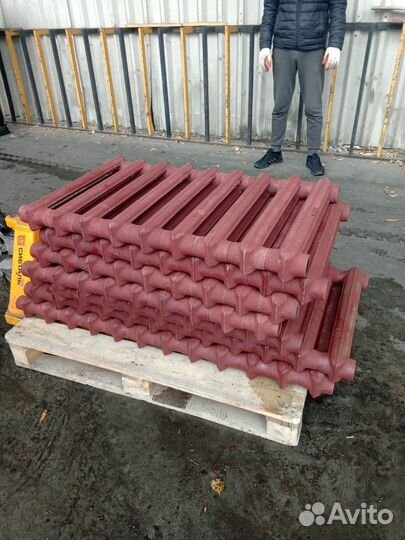 Чугунная батарея отепления Д90