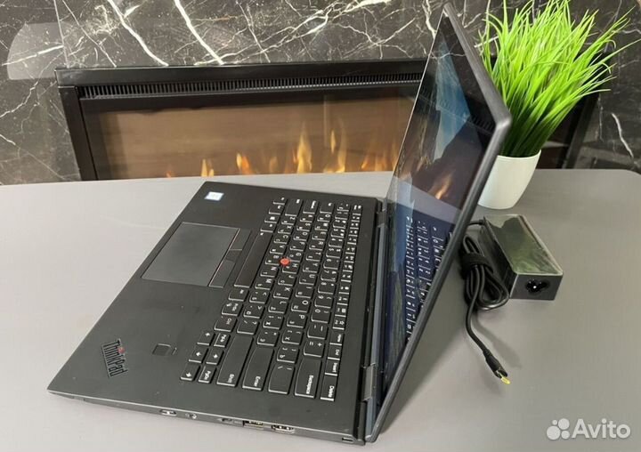 Lenovo thinkpad x1 yoga