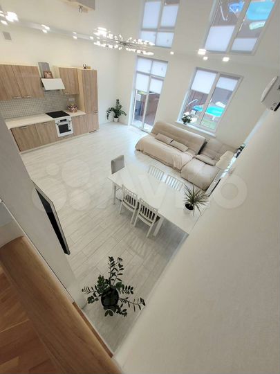 Таунхаус 190 м² на участке 3 сот.