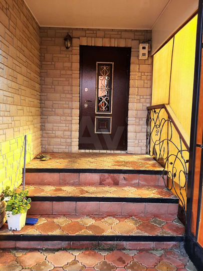 Коттедж 120 м² на участке 8 сот.