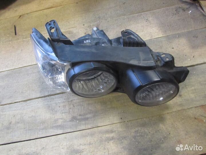 Фара правая Aveo (T300) 2011) 96831062