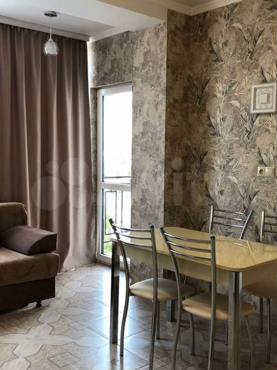 2-к. квартира, 60 м², 3/5 эт.