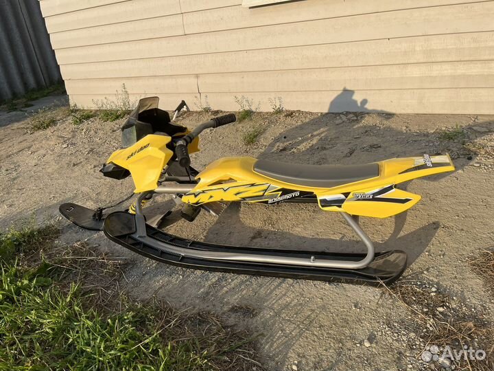 Детский снегокат