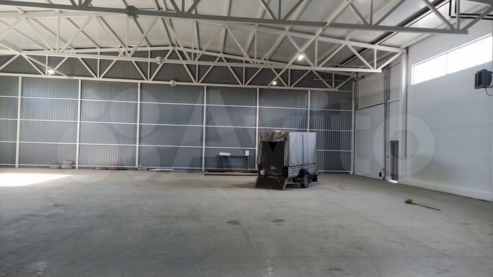 Склад, 700 м²