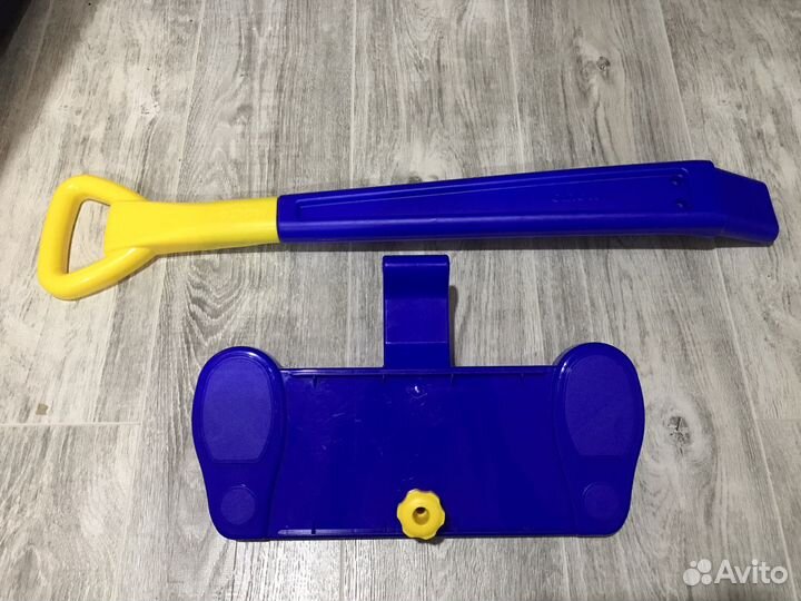 Ручка и подножка (каталка джип)