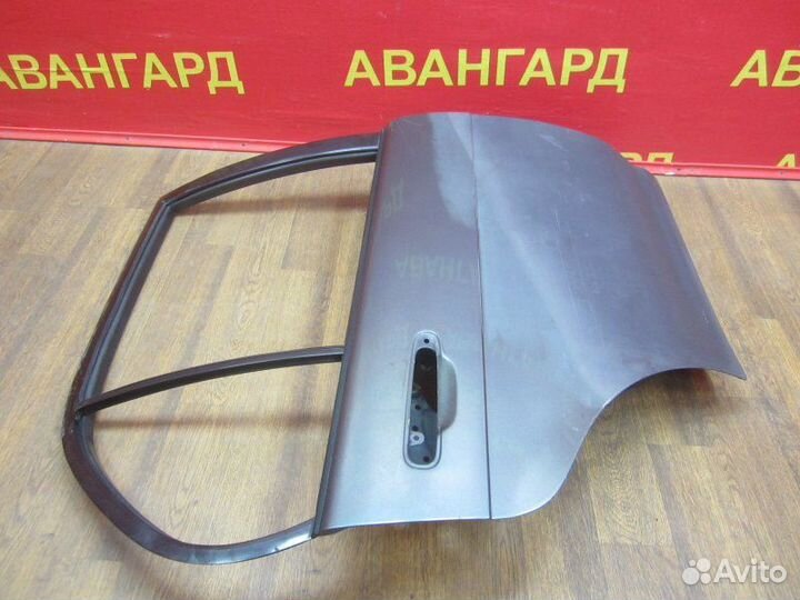 Дверь задняя правая Toyota Corsa L40 1992