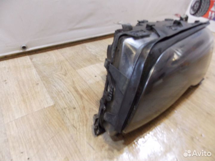 BMW 3 E46 Sedan, фара Левая