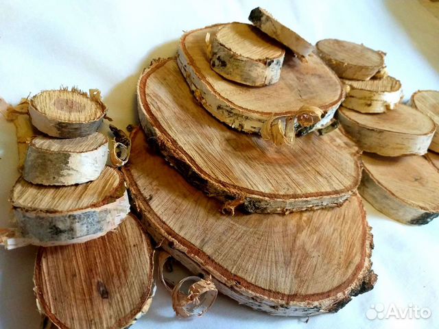 Природные материалы для декора: спилы, шишки