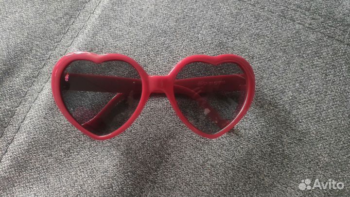 Солнцезащитные очки сердца
