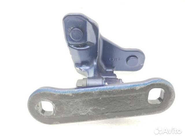 Петля двери передняя правая Mercedes-Benz