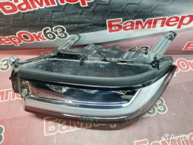 Фара передняя левая Toyota Land Cruiser 300